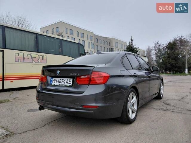 Серый БМВ 3 Серия, объемом двигателя 2 л и пробегом 250 тыс. км за 11900 $, фото 6 на Automoto.ua