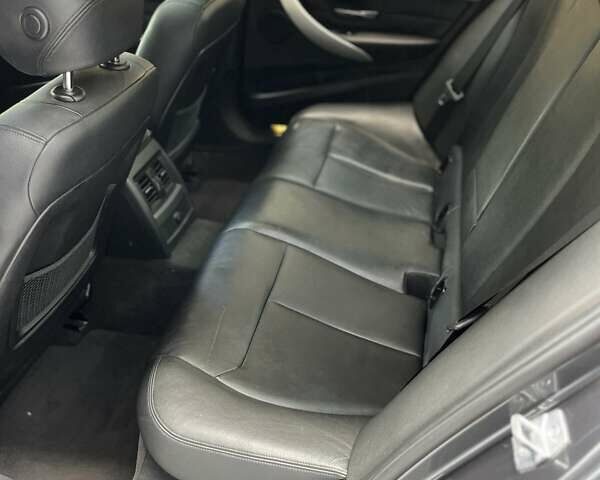 Сірий БМВ 3 Серія, об'ємом двигуна 2 л та пробігом 167 тис. км за 13500 $, фото 40 на Automoto.ua