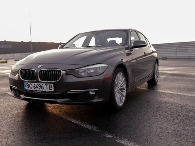 Серый БМВ 3 Серия, объемом двигателя 2 л и пробегом 104 тыс. км за 14599 $, фото 2 на Automoto.ua