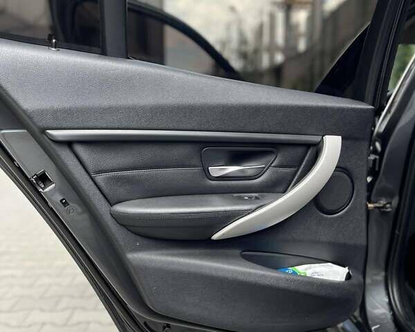 Сірий БМВ 3 Серія, об'ємом двигуна 2 л та пробігом 167 тис. км за 13500 $, фото 38 на Automoto.ua