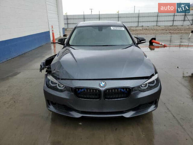 Серый БМВ 3 Серия, объемом двигателя 2 л и пробегом 203 тыс. км за 12800 $, фото 29 на Automoto.ua