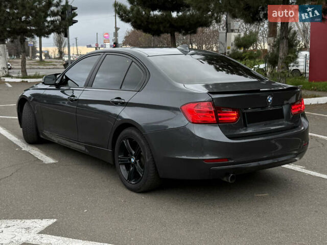 Сірий БМВ 3 Серія, об'ємом двигуна 2 л та пробігом 220 тис. км за 11600 $, фото 4 на Automoto.ua