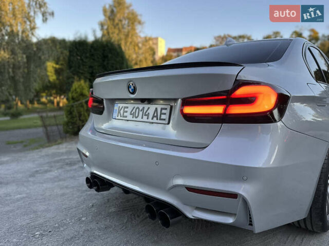 Серый БМВ 3 Серия, объемом двигателя 2 л и пробегом 185 тыс. км за 13800 $, фото 10 на Automoto.ua