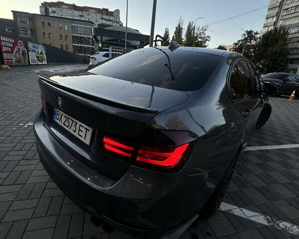 Серый БМВ 3 Серия, объемом двигателя 2 л и пробегом 155 тыс. км за 16300 $, фото 6 на Automoto.ua