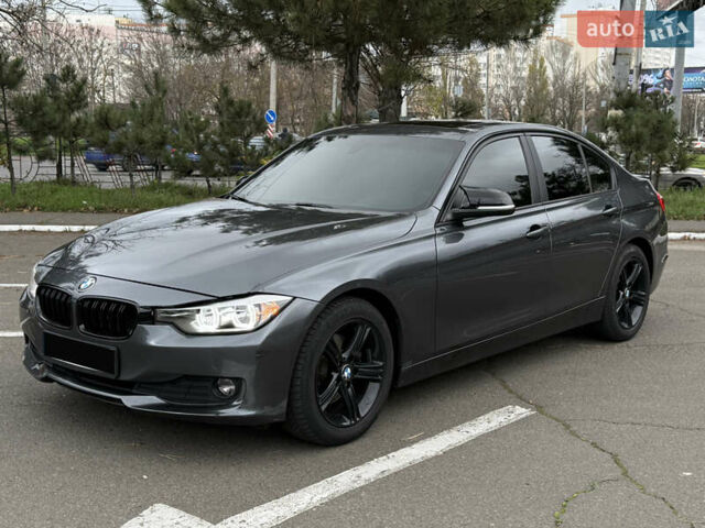 Сірий БМВ 3 Серія, об'ємом двигуна 2 л та пробігом 220 тис. км за 11600 $, фото 9 на Automoto.ua