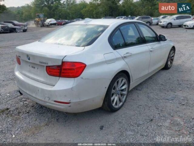 Серый БМВ 3 Серия, объемом двигателя 2 л и пробегом 250 тыс. км за 7900 $, фото 3 на Automoto.ua