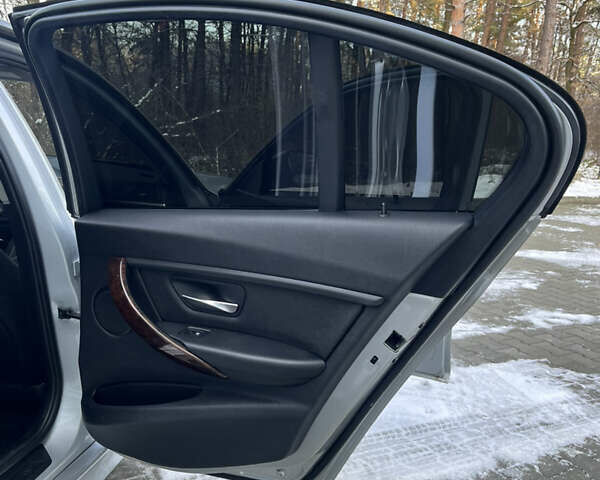 Серый БМВ 3 Серия, объемом двигателя 2 л и пробегом 145 тыс. км за 14200 $, фото 14 на Automoto.ua