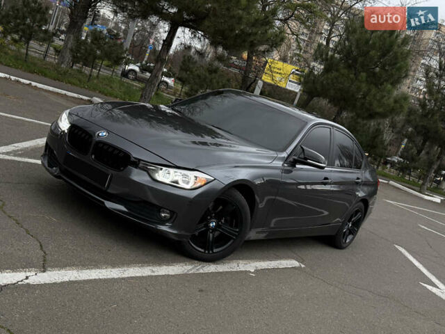 Сірий БМВ 3 Серія, об'ємом двигуна 2 л та пробігом 220 тис. км за 11600 $, фото 1 на Automoto.ua