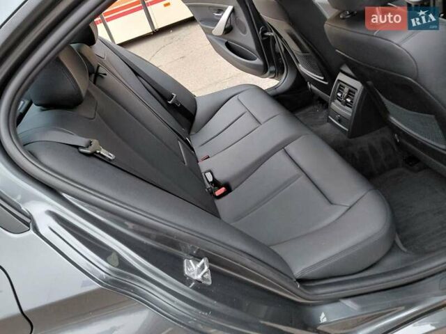 Серый БМВ 3 Серия, объемом двигателя 2 л и пробегом 250 тыс. км за 11900 $, фото 24 на Automoto.ua