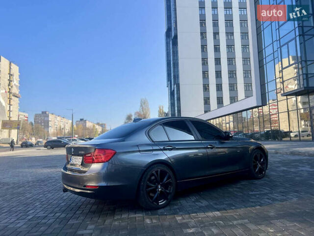 Серый БМВ 3 Серия, объемом двигателя 0 л и пробегом 190 тыс. км за 12600 $, фото 10 на Automoto.ua