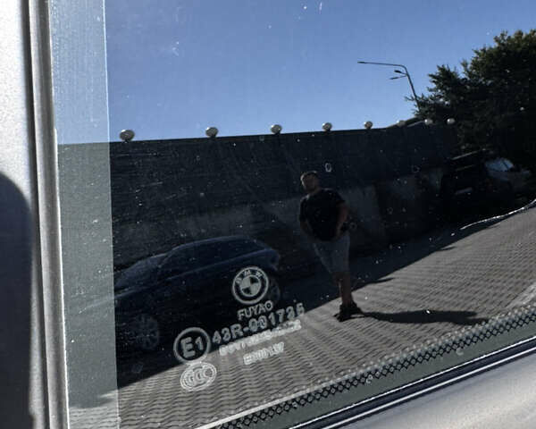 Серый БМВ 3 Серия, объемом двигателя 2 л и пробегом 253 тыс. км за 13700 $, фото 20 на Automoto.ua