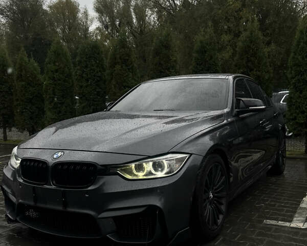 Серый БМВ 3 Серия, объемом двигателя 2 л и пробегом 155 тыс. км за 16300 $, фото 21 на Automoto.ua