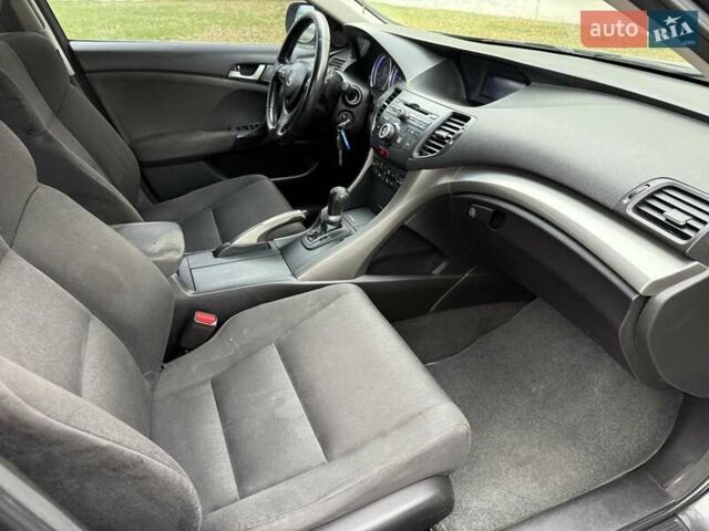 БМВ 3 Серія 2013 у Борисполе на Automoto.ua Сірий БМВ 3 Серія, об'ємом двигуна 2 л та пробігом 280 тис. км за 14000 $, фото 97 на Automoto.ua