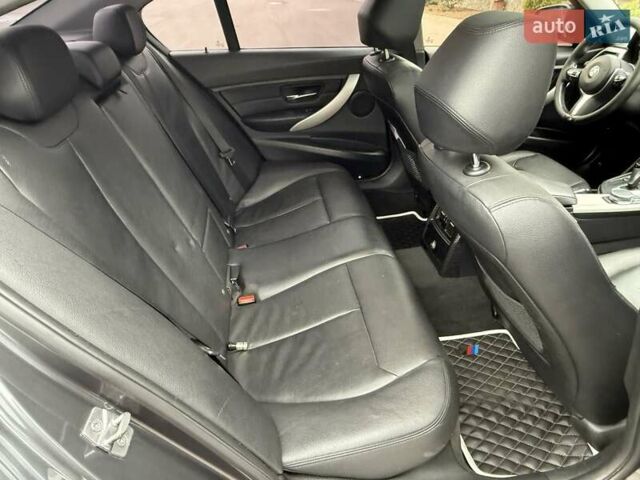 БМВ 3 Серія 2013 у Борисполе на Automoto.ua Сірий БМВ 3 Серія, об'ємом двигуна 2 л та пробігом 280 тис. км за 14000 $, фото 59 на Automoto.ua