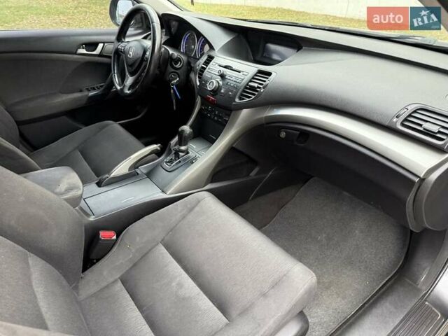 БМВ 3 Серія 2013 у Борисполе на Automoto.ua Сірий БМВ 3 Серія, об'ємом двигуна 2 л та пробігом 280 тис. км за 14000 $, фото 98 на Automoto.ua