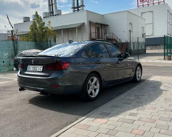 Сірий БМВ 3 Серія, об'ємом двигуна 2 л та пробігом 210 тис. км за 12800 $, фото 2 на Automoto.ua