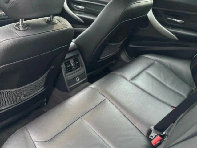 БМВ 3 Серія 2013 у Хмельницькому на Automoto.ua Сірий БМВ 3 Серія, об'ємом двигуна 2 л та пробігом 83 тис. км за 9200 $, фото 10 на Automoto.ua