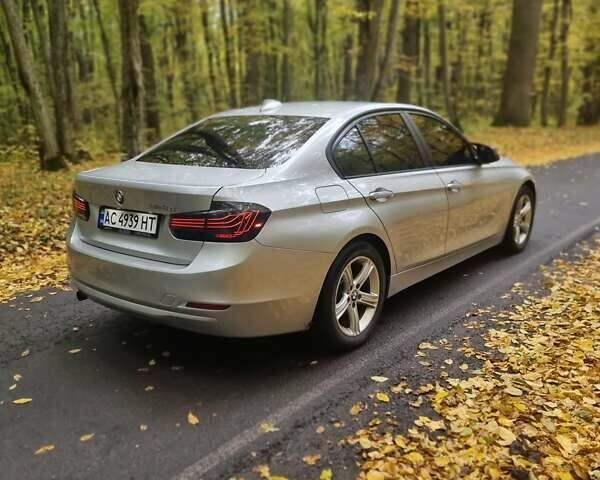 Серый БМВ 3 Серия, объемом двигателя 2 л и пробегом 260 тыс. км за 12999 $, фото 4 на Automoto.ua