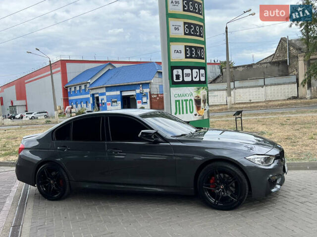 Серый БМВ 3 Серия, объемом двигателя 2 л и пробегом 269 тыс. км за 17000 $, фото 26 на Automoto.ua