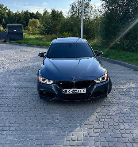 Серый БМВ 3 Серия, объемом двигателя 2 л и пробегом 300 тыс. км за 11300 $, фото 14 на Automoto.ua