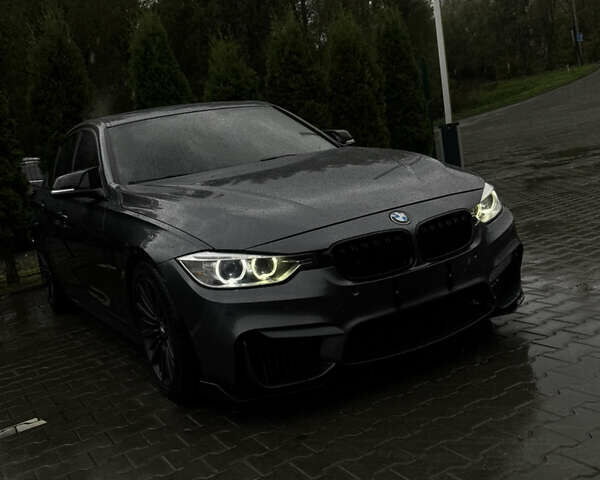 Серый БМВ 3 Серия, объемом двигателя 2 л и пробегом 155 тыс. км за 16300 $, фото 23 на Automoto.ua