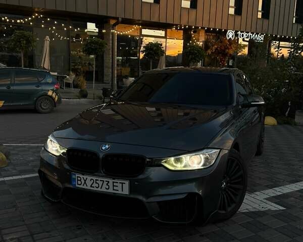 Серый БМВ 3 Серия, объемом двигателя 2 л и пробегом 155 тыс. км за 16300 $, фото 15 на Automoto.ua