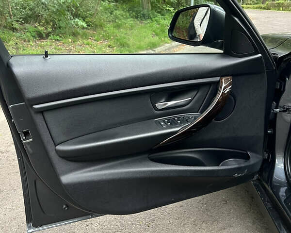 Сірий БМВ 3 Серія, об'ємом двигуна 2 л та пробігом 225 тис. км за 14500 $, фото 11 на Automoto.ua