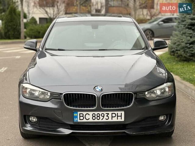 Сірий БМВ 3 Серія, об'ємом двигуна 2 л та пробігом 225 тис. км за 12900 $, фото 1 на Automoto.ua