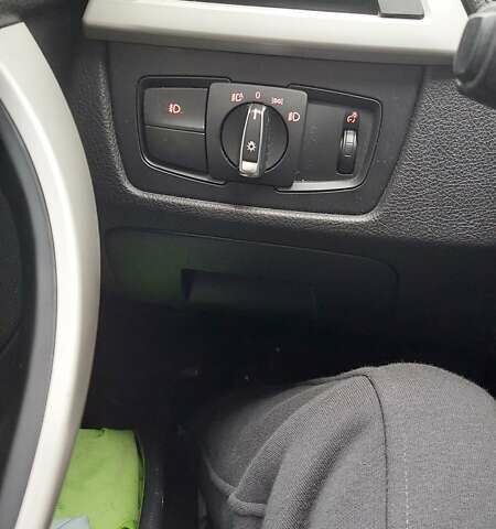 Серый БМВ 3 Серия, объемом двигателя 2 л и пробегом 221 тыс. км за 11999 $, фото 1 на Automoto.ua