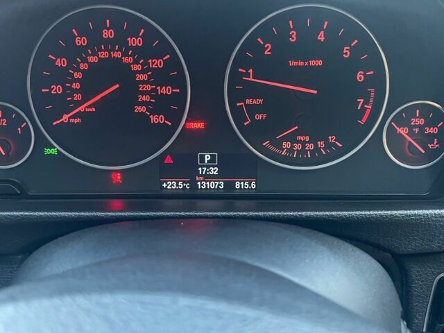 Серый БМВ 3 Серия, объемом двигателя 2 л и пробегом 142 тыс. км за 12500 $, фото 4 на Automoto.ua