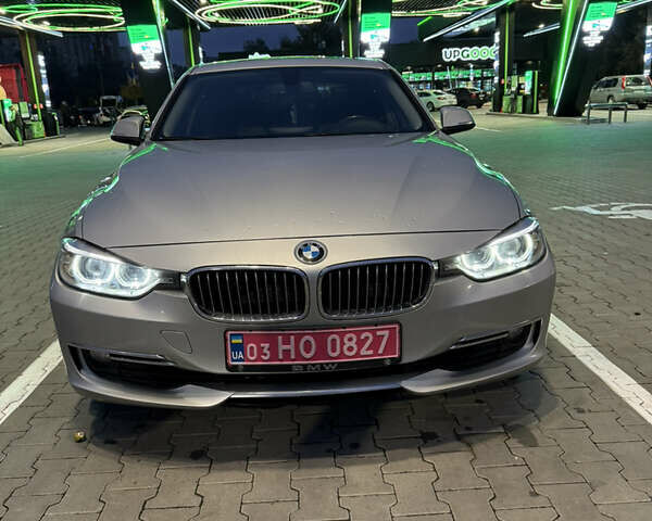 Серый БМВ 3 Серия, объемом двигателя 2 л и пробегом 211 тыс. км за 12599 $, фото 3 на Automoto.ua