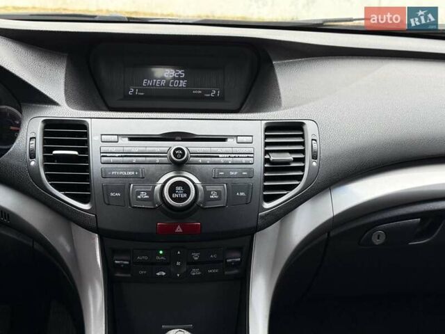 БМВ 3 Серія 2013 у Борисполе на Automoto.ua Сірий БМВ 3 Серія, об'ємом двигуна 2 л та пробігом 280 тис. км за 14000 $, фото 106 на Automoto.ua