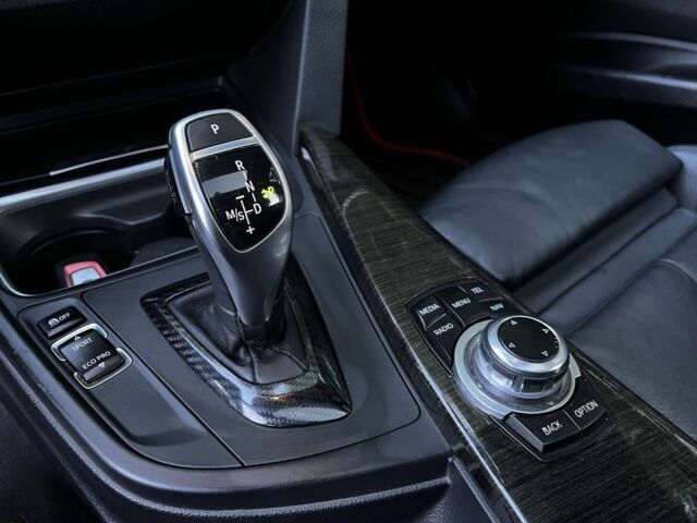 Сірий БМВ 3 Серія, об'ємом двигуна 2 л та пробігом 233 тис. км за 12500 $, фото 19 на Automoto.ua