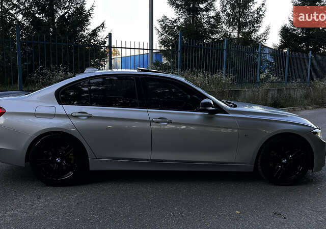 Серый БМВ 3 Серия, объемом двигателя 2 л и пробегом 233 тыс. км за 12999 $, фото 3 на Automoto.ua