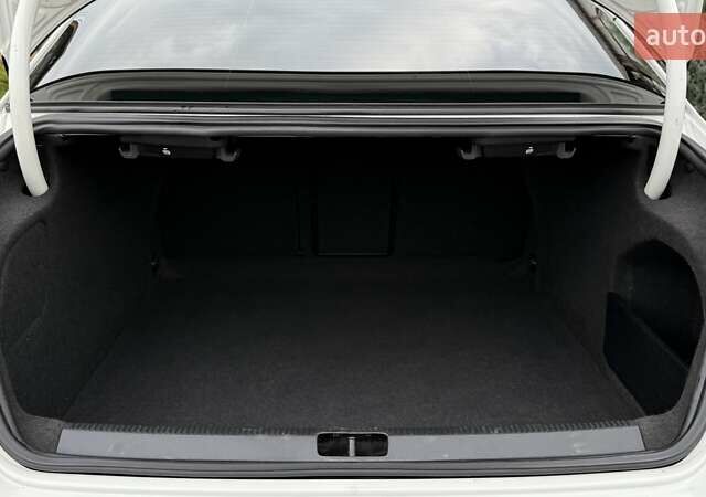 БМВ 3 Серія 2013 у Борисполе на Automoto.ua Сірий БМВ 3 Серія, об'ємом двигуна 2 л та пробігом 280 тис. км за 14000 $, фото 135 на Automoto.ua