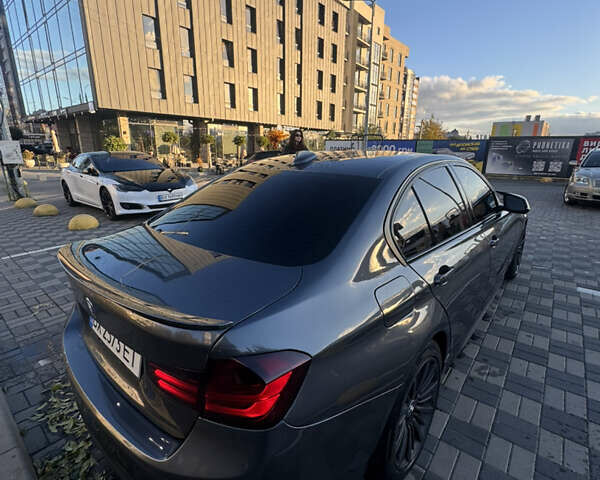 Серый БМВ 3 Серия, объемом двигателя 2 л и пробегом 155 тыс. км за 16300 $, фото 37 на Automoto.ua