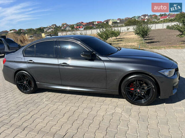 Серый БМВ 3 Серия, объемом двигателя 2 л и пробегом 269 тыс. км за 17000 $, фото 10 на Automoto.ua