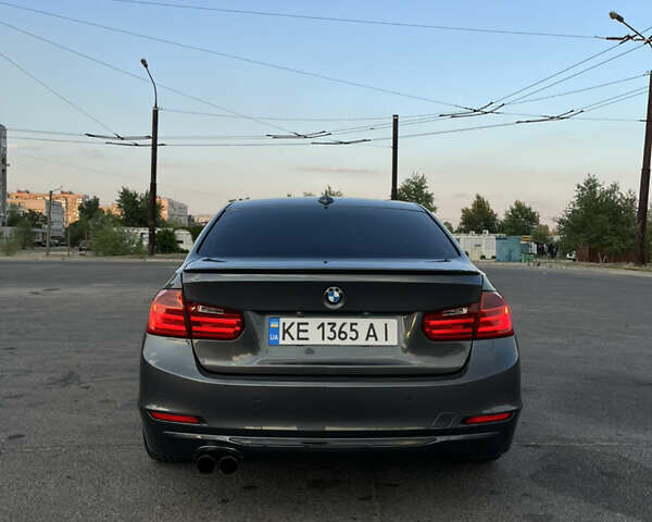 Серый БМВ 3 Серия, объемом двигателя 2 л и пробегом 285 тыс. км за 14499 $, фото 2 на Automoto.ua