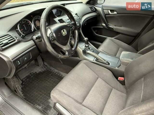 БМВ 3 Серія 2013 у Борисполе на Automoto.ua Сірий БМВ 3 Серія, об'ємом двигуна 2 л та пробігом 280 тис. км за 14000 $, фото 90 на Automoto.ua