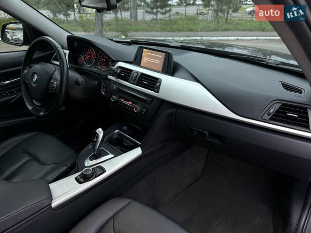 Сірий БМВ 3 Серія, об'ємом двигуна 2 л та пробігом 220 тис. км за 11600 $, фото 25 на Automoto.ua