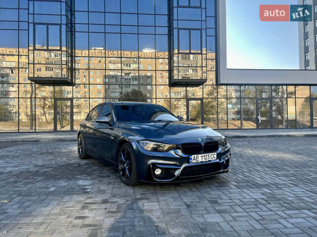 Серый БМВ 3 Серия, объемом двигателя 0 л и пробегом 190 тыс. км за 12600 $, фото 7 на Automoto.ua