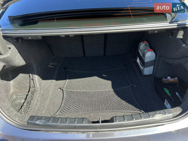 Серый БМВ 3 Серия, объемом двигателя 2 л и пробегом 269 тыс. км за 17000 $, фото 11 на Automoto.ua