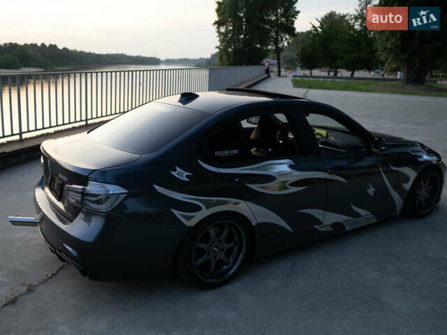 Сірий БМВ 3 Серія, об'ємом двигуна 2 л та пробігом 224 тис. км за 16999 $, фото 2 на Automoto.ua