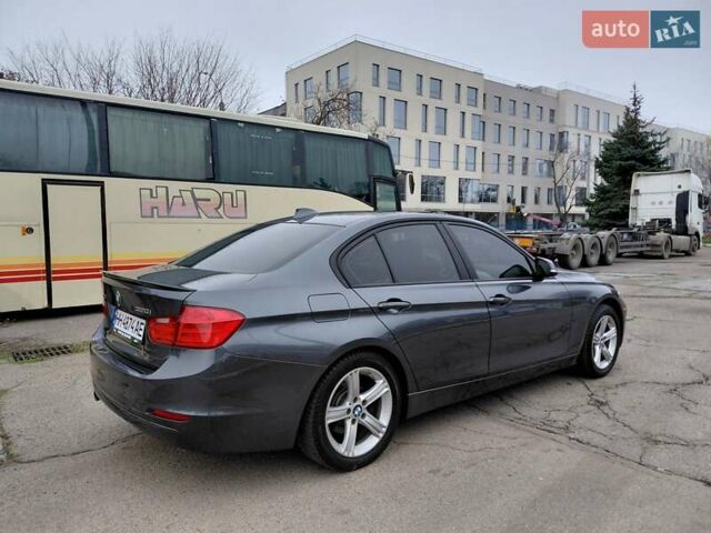 Серый БМВ 3 Серия, объемом двигателя 2 л и пробегом 250 тыс. км за 11900 $, фото 5 на Automoto.ua