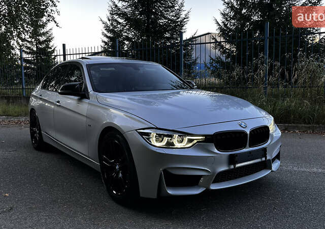 Серый БМВ 3 Серия, объемом двигателя 2 л и пробегом 233 тыс. км за 12999 $, фото 2 на Automoto.ua