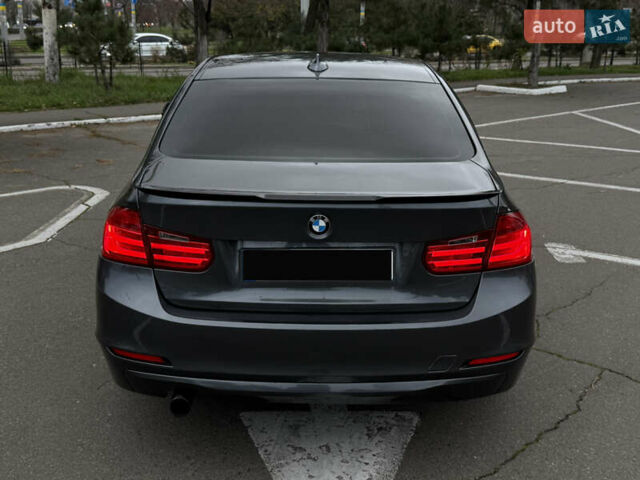 Сірий БМВ 3 Серія, об'ємом двигуна 2 л та пробігом 220 тис. км за 11600 $, фото 10 на Automoto.ua