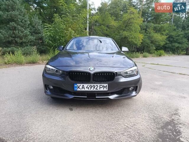 Серый БМВ 3 Серия, объемом двигателя 2 л и пробегом 143 тыс. км за 12900 $, фото 1 на Automoto.ua