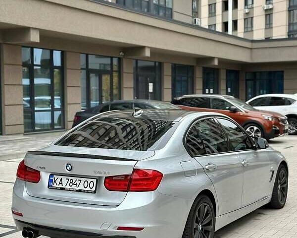 Сірий БМВ 3 Серія, об'ємом двигуна 2 л та пробігом 199 тис. км за 13200 $, фото 5 на Automoto.ua
