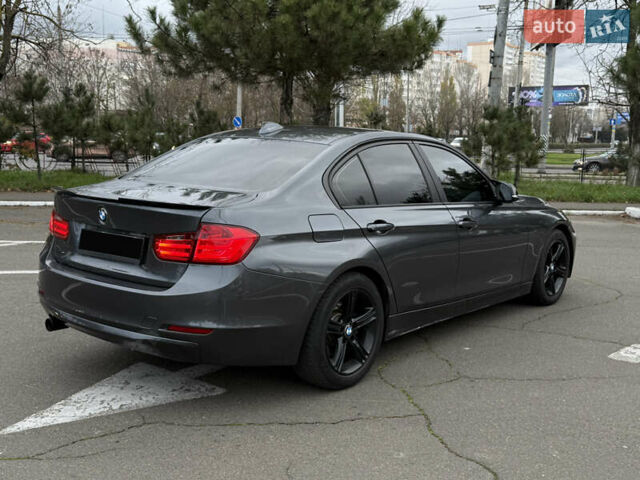 Сірий БМВ 3 Серія, об'ємом двигуна 2 л та пробігом 220 тис. км за 11600 $, фото 12 на Automoto.ua