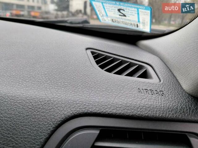 Серый БМВ 3 Серия, объемом двигателя 2 л и пробегом 250 тыс. км за 11900 $, фото 21 на Automoto.ua